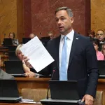 Aleksić: Srpski seljak stigao do prosjačkog štapa, seku stabla šljive, kruške ostaju neobrane