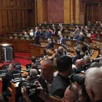 Sednica o nepoverenju Vladi danas i posle 18 časova