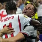 Džordan Henderson se povredio dok je slavio pobedu Engleske