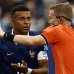 Francuski tužioci pokrenuli istragu zbog rasističkih uvreda upućenih Mbapeu
