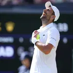 Novak Đoković igra za polufinale Vimbldona i lovi 107. pobedu u Londonu