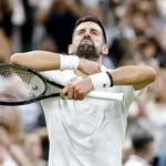 Novak Đoković teniski Bendžamin Baton