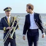 Neočekivano bratsko muzičko putovanje: Francuski film „Marš za fanfare” na Letnjoj sceni SKC-a Kragujevac