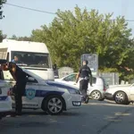 Uhapšen muškarac u Požegi: Policija u automobilu pronašla dve automatske puške, pištolj, gasni pištolj i 77 komada municije