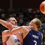 Srbija rutinski slavila protiv Bosne: Jokić kapitenski sa tripl-dablom predvodio „orlove“