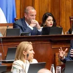 Poslanici Skupštine Srbije nisu izglasali nepoverenje Vladi