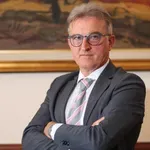 Cvejić (SRCE): Ekonomski model režima je pogrešan, kroz korupcione šeme bogati se mali deo elite