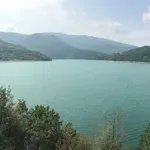 Jezero Gazivode na Kosovu: Šta se ruši na obali i zbog čega