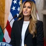Amazon ne odustaje, Melanija dobija i seriju
