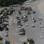 Spasioci izvlače preživele posle katastrofalnih poplava u Nepalu i Kini, poginulo gotovo 600 ljudi