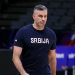 „Doneo je lepu energiju, ali neće biti u timu“: Alimpijević otkrio da će Srbija biti oslabljena protiv Islanda i Italije