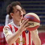 Crvena zvezda poslala mladog beka na pozajmicu u ABA ligu