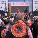 Sa „svenarodnog protesta“ u Prištini zatraženo ukidanje Zakona o Specijalizovanim većima, smena ministarke i podrška odbrani liderima OVK