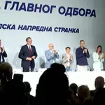 Završena sednica GO SNS: Naprednjaci hoće Vučića za premijera, on za građane Niša u protestu kaže da su ukaljali obraz tom gradu