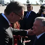 Vučić dočekao predsednika Uzbekistana Šavkata Mirzijojeva