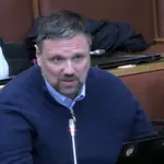 Dinčić (RIK): U inostranstvu bi trebalo da se glasa na 130 biračkih mesta