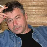 „Divlja horda“ sličnomišljenika alergična na idiotizme: Pisac Saša Stojanović povodom 20. Think Tank Town festivala