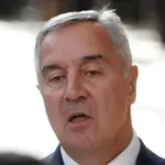 „Oni koji mi decenijama pripisuju antisrpstvo hteli bi da mi natovare i zločine njihovih ‘heroja'“: Milo Đukanović o optužbama Andrije Mandića