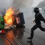 Protesti s obe strane Atlantika u „ključnom trenutku za Evropu“: Demonstracije u SAD, Italiji, Portugalu, Belgiji, Francuskoj, u Grčkoj, Nemačkoj i Austriji naziru se rane faze pokreta (VIDEO)