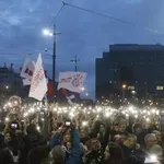 Arhiv javnih skupova: Koliko ljudi se večeras okupilo na Slaviji?