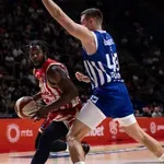 Zvezda rutinski do pobede, Navara brine povreda važnog igrača