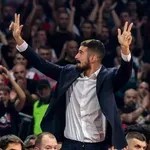 Nikola Kalinić dizao tri prsta, vređanje Vućića, postizborna atmosfera u Areni (VIDEO)