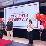 Uživo iz štaba studenata: Baloni, dobro raspoloženje i spremnost da se proglasi pobeda - Politika - Dnevni