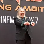 Bubnjar benda Iron Maiden Niko Mekbrejn odbio da igra golf sa Trampom: „Njega i njegove pajtaše treba strpati u zatvor“