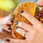 Ovo je najgori ručak za visceralnu masnoću, poručuju nutricionisti
