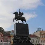 Restauracija spomenika u Nišu: Ne zna se da li je „ofarban“ ili vraćen u originalnu boju, a košta tri puta više od beogradskog „Kneza“
