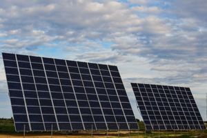 Vlada planira da u sistem uključi još 1.300 "zelenih" MW - Objavljen detaljni plan aukcija za struju iz vetro i solarnih elektrana do 2025.