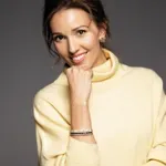 Vanvremenski komad: Suknju Jelene Đoković možete naći za samo 3.990 dinara