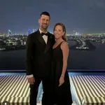 Jelena Đoković skroz drugačija! Posle mnogo godina full našminkana, puder, rumenilo, boja karmina u skladu sa haljinom