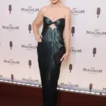Kad se Adriana Lima pojavi, crveni tepih gori: Izdanje koje je obeležilo Kanski festival