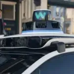 Крадец използва Waymo като кола за измъкване. Шест месеца по-късно полицията все още няма заподозрян