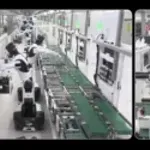 Agibot излъчва на живо работата на хуманоидни роботи във фабрика в Китай (видео)