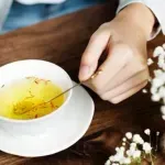 Nechce sa vám cvičiť a chcete byť štíhla? Pite tukožravé čaje!