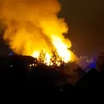 Požar iz sosednje države ogrozil mesto, evakuirali domove!