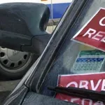 V Novem mestu brutalen napad sredi ulice: uradna oseba v bolnišnici, napadalec uporabil solzivec