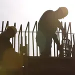 Nekoč so to obuvalo nosili revnejši sloji bivše Juge, zdaj pa nanj prisegajo zvezdniki in kronane glave: zgodba o uspehu, ki ji ni videti konca