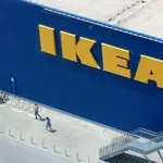 Ikea zdaj v Sloveniji uvedla to novost, številni vihajo nosove, bralec izgubil živce: "Dajte nam vsaj popust, če je že tako!"