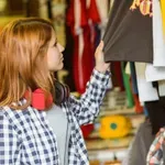 Ne marate kabin za preoblačenje v trgovinah? Morda upravičeno: bivša zaposlena razkrila, kaj se dogaja v njih (in ni niti malo prijetno)