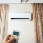 Nakup te klimatske naprave je totalna past: kupci so sicer navdušeni nad ceno, a mojstri se jim še kako izogibajo (z dobrim razlogom)