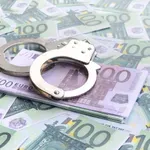 Znan slovenski športni funkcionar s 'friziranjem' računov do tisočev evrov javnega denarja, grozi mu zapor