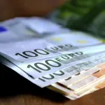 Policija aretirala sedem ljudi, ki so zbirali denar za Palestince, nato pa ga dali Hamasu