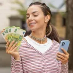 Te 3 astro znake v začetku leta 2026 čaka finančni razcvet: denar se bo kar "lepil" nanje