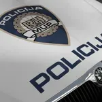 Umor in poskus samomora v središču Reke: našli hudo poškodovano žensko in moškega s poškodbami vratu