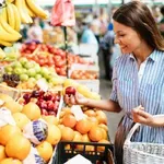 Pozimi kupujemo pomaranče in mandarine, pozabljamo pa na to močno sadje, ki pomaga pri hujšanju, holesterolu in pritisku