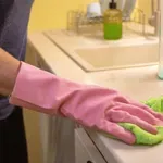 15 preprostih gospodinjskih trikov, ki vam bodo prihranili čas, denar in živce