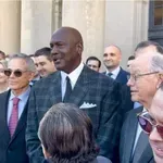 Legendarni Michael Jordan v sodbi, ki je grozila, da bo pretresla ameriški šport, dosegel ...